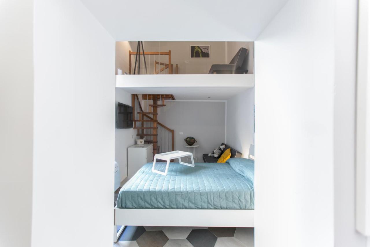 Anticaglia/24 Bed & Breakfast Napoli Exterior foto