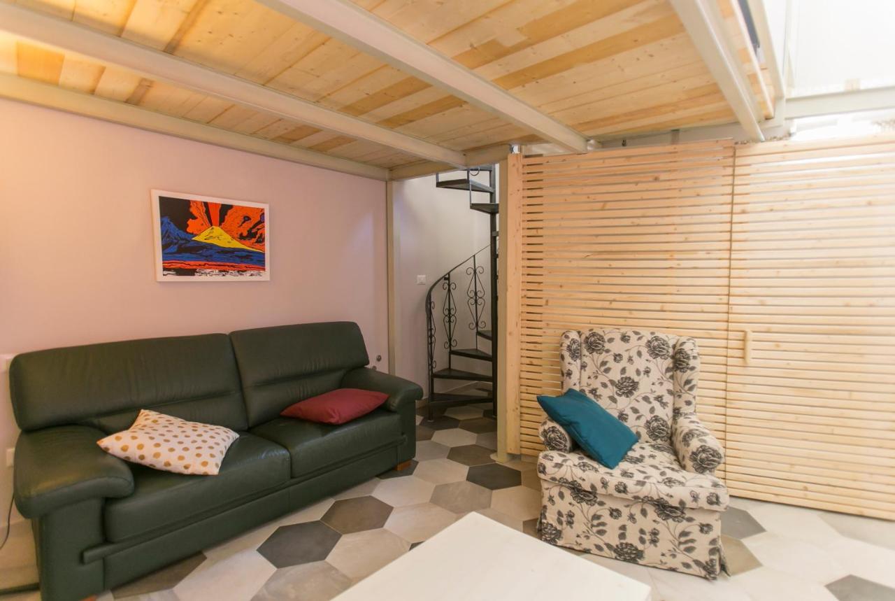 Anticaglia/24 Bed & Breakfast Napoli Exterior foto