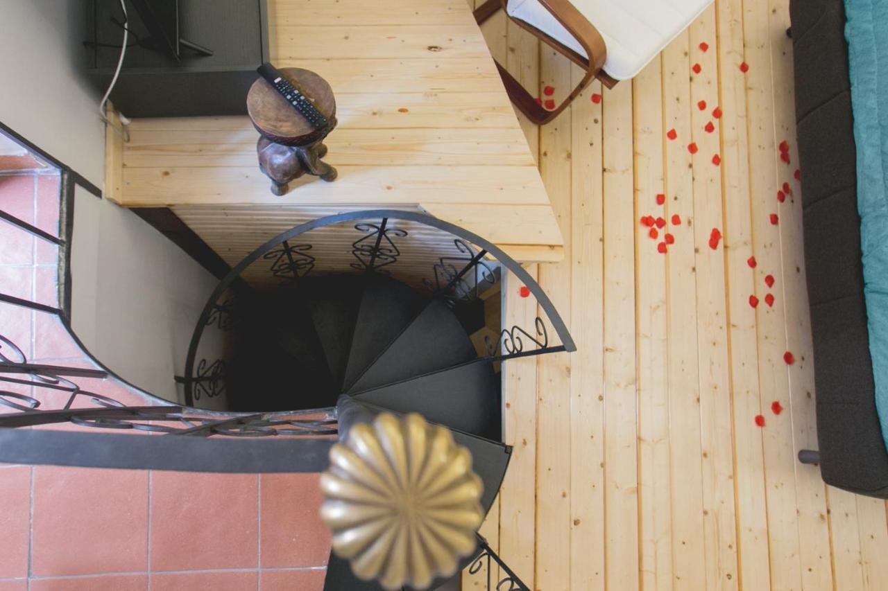 Anticaglia/24 Bed & Breakfast Napoli Exterior foto