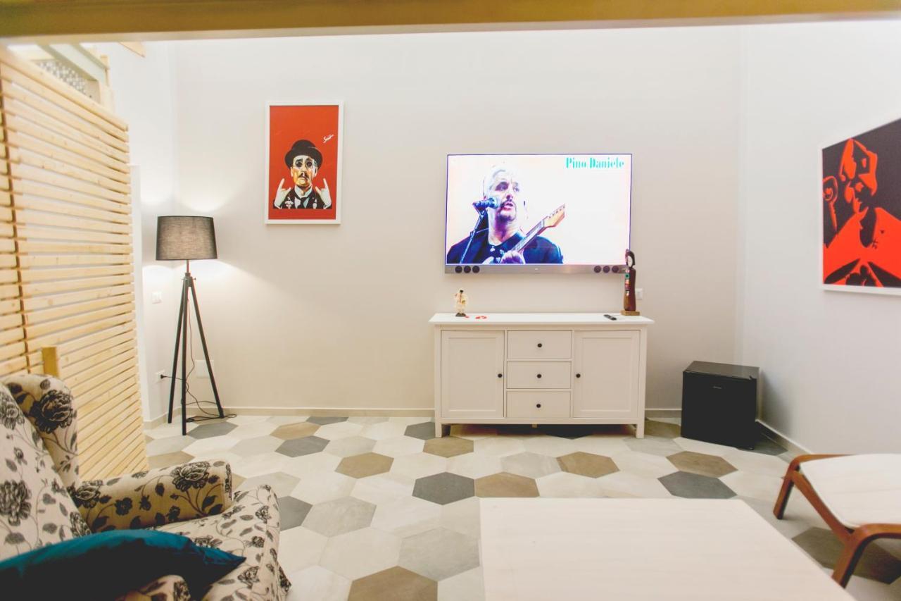 Anticaglia/24 Bed & Breakfast Napoli Exterior foto