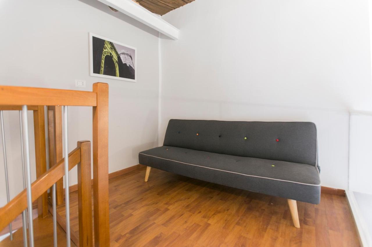 Anticaglia/24 Bed & Breakfast Napoli Exterior foto
